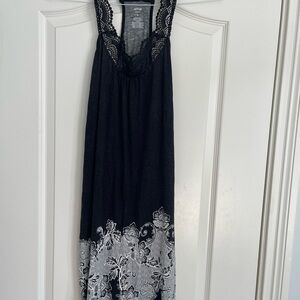 Apt. 9 Black and White Floral Lace Chemise